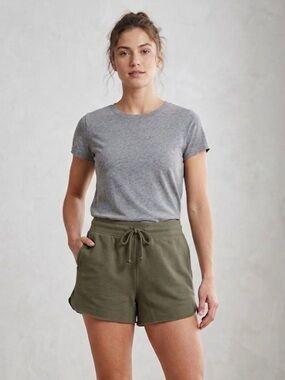 WILD FABLE High-Rise Dolphin Shorts, Women’s M, Olive Green